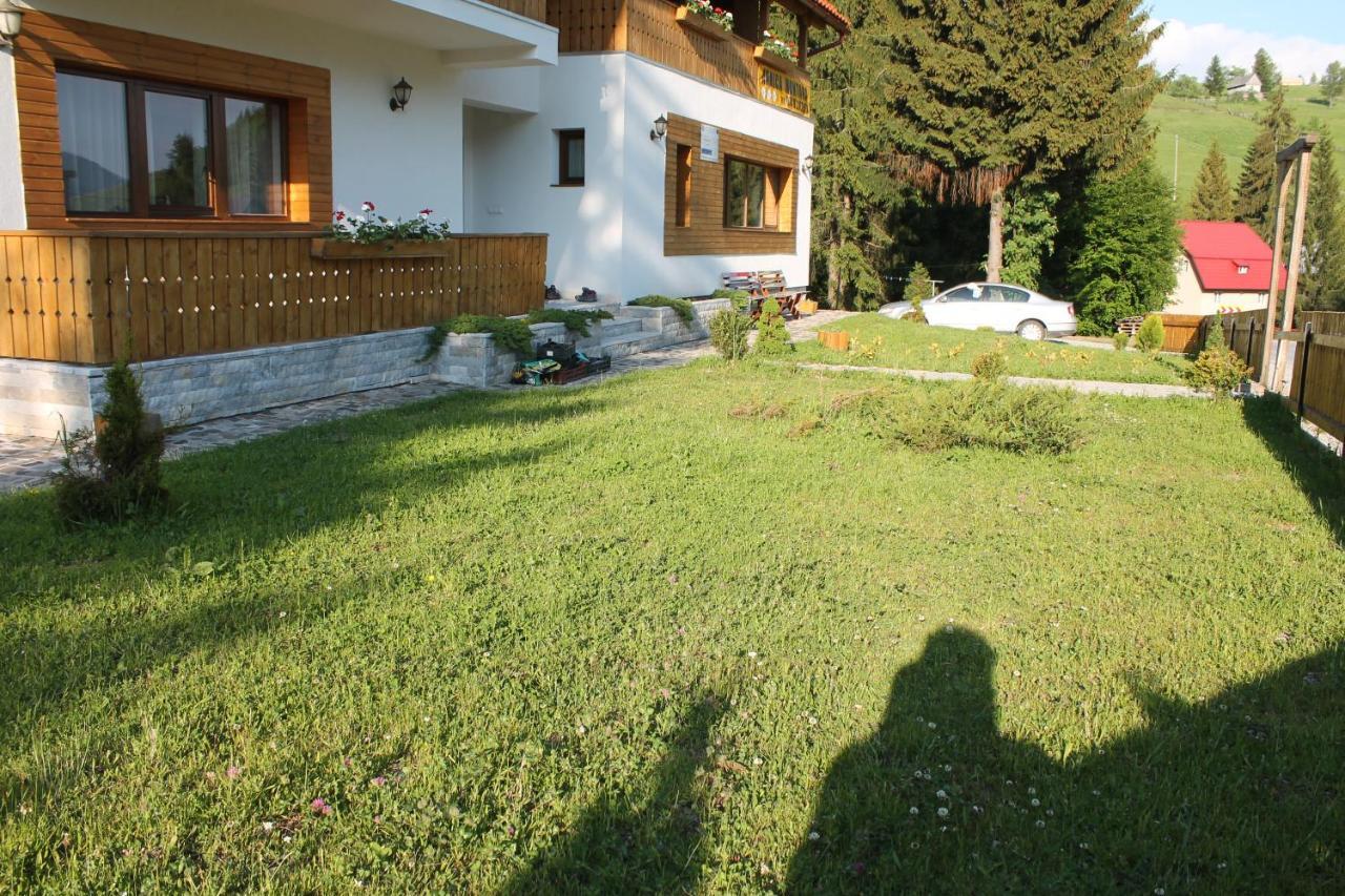 Hotel Arnica Montana Arieşeni Esterno foto